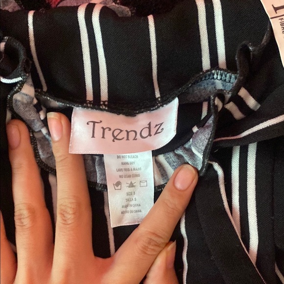 Chic Black and White Striped Pants - Picture 2 of 6